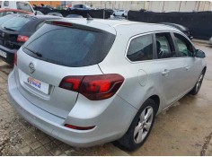 Recambio de cerradura puerta trasera derecha para opel astra j sports tourer 1.7 cdti 125 cv referencia OEM IAM   