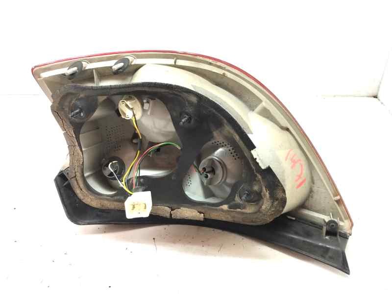 Recambio de piloto trasero derecho para kia cee´d 1.6 crdi cat referencia OEM IAM 924011H0  