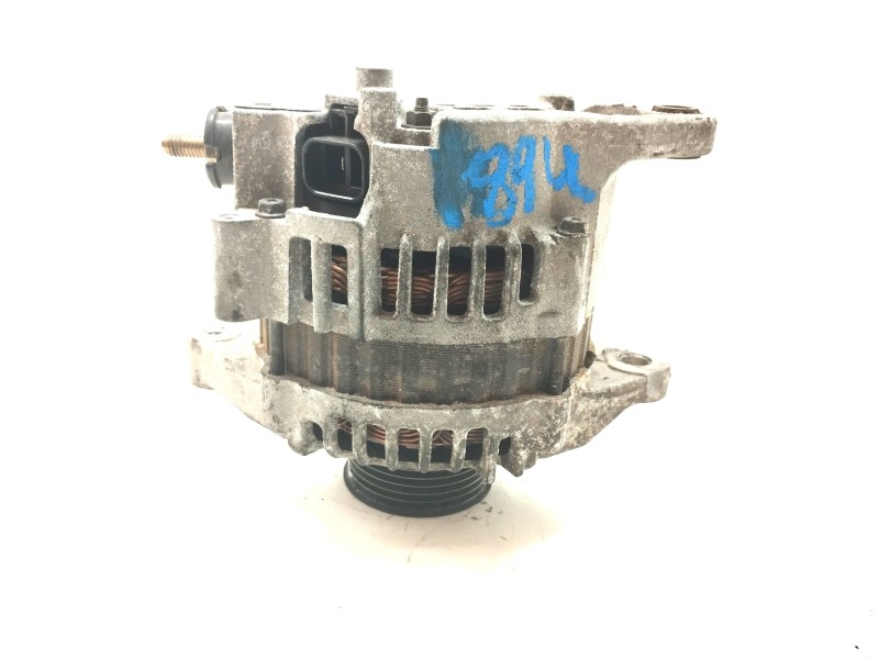 Recambio de alternador para nissan almera (n16/e) 1.5 16v cat referencia OEM IAM 23100BU010  