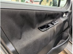 Recambio de guarnecido puerta delantera izquierda para peugeot 207 1.4 referencia OEM IAM    2