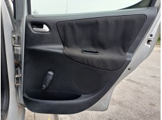 Recambio de guarnecido puerta trasera derecha para peugeot 207 1.4 referencia OEM IAM   