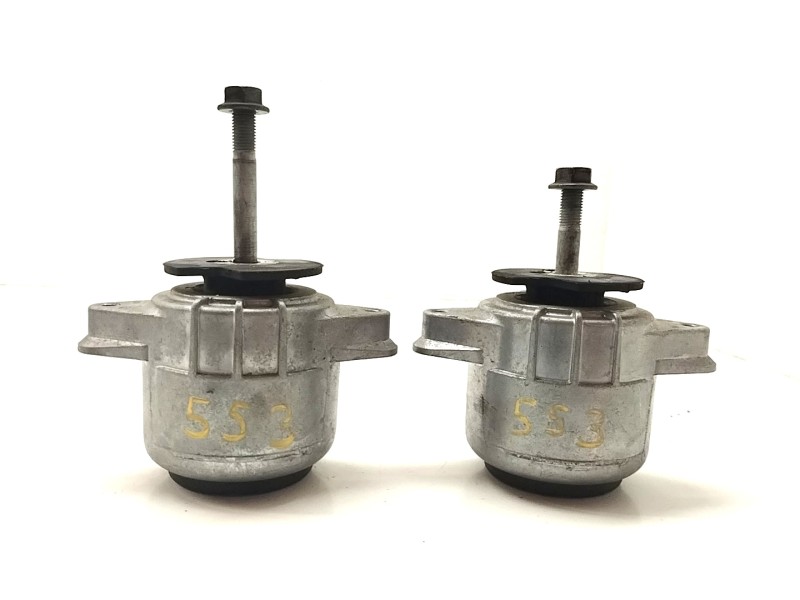 Recambio de soporte motor para porsche panamera 4.8 v8 turbo cat referencia OEM IAM 94837505813  
							
