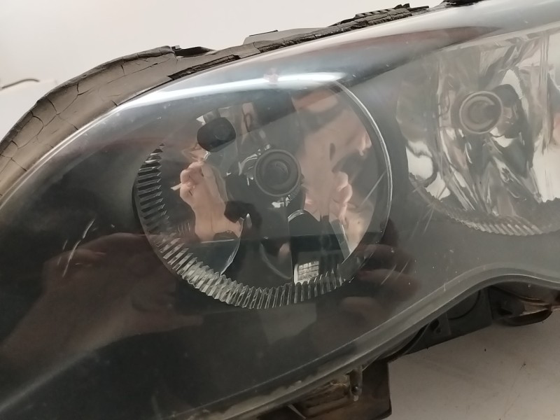 Recambio de faro izquierdo para bmw serie 3 berlina (e46) 1.8 16v referencia OEM IAM 63126910955  