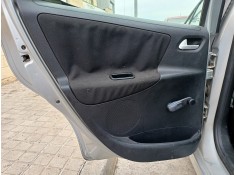 Recambio de guarnecido puerta trasera izquierda para peugeot 207 1.4 referencia OEM IAM   