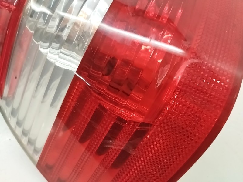 Recambio de piloto trasero izquierdo para bmw serie 3 berlina (e46) 1.8 16v referencia OEM IAM 014441911L  