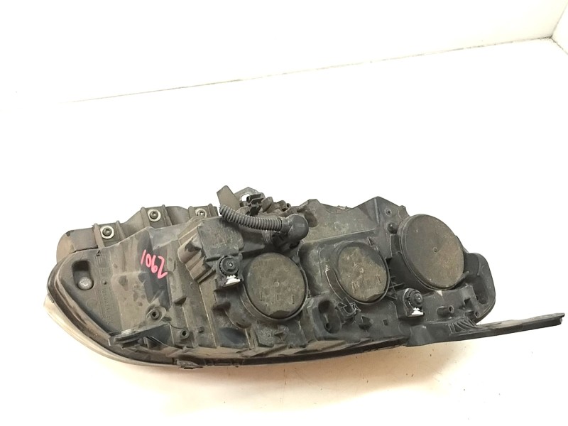 Recambio de faro izquierdo para fiat doblo ii cargo (263) furgón base referencia OEM IAM 10500748  