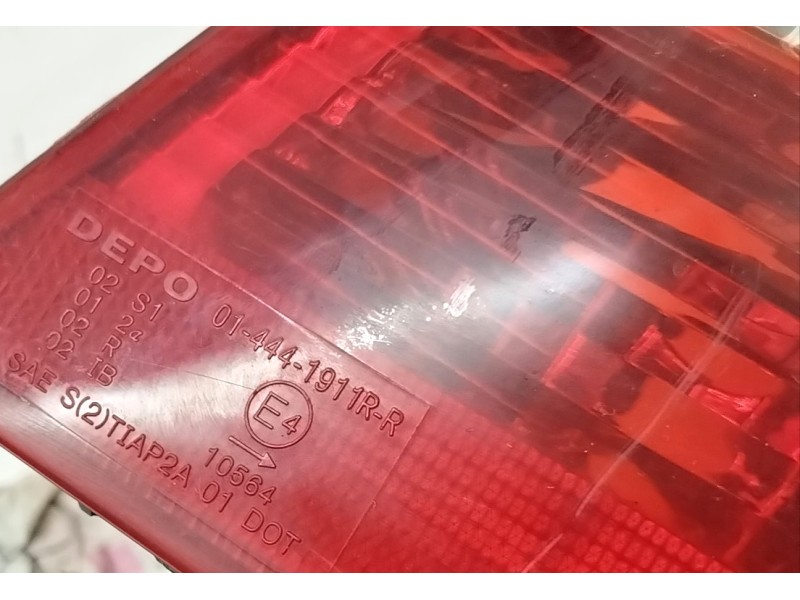 Recambio de piloto trasero derecho para bmw serie 3 berlina (e46) 1.8 16v referencia OEM IAM 014441911R  