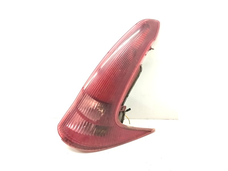 Recambio de piloto trasero derecho para peugeot 206 sw 2.0 hdi cat referencia OEM IAM   