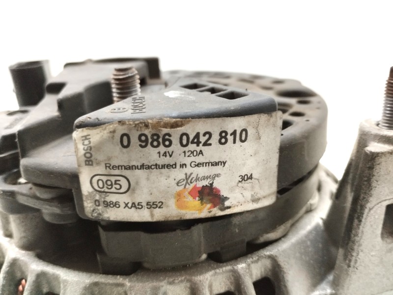 Recambio de alternador para volkswagen polo (9n1) 1.4 tdi referencia OEM IAM 0986042810  