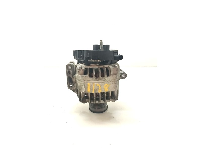 Recambio de alternador para jaguar f-pace 2.0 diesel cat referencia OEM IAM 225258  