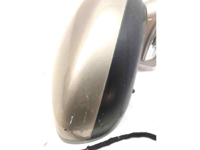 Recambio de retrovisor derecho para citroën c4 berlina 1.6 16v hdi referencia OEM IAM   