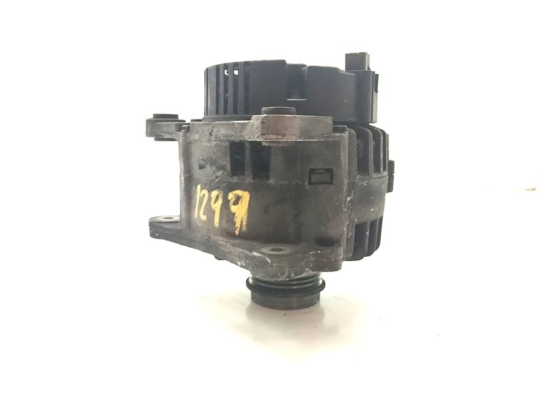 Recambio de alternador para volkswagen passat berlina (3b2) 1.9 tdi referencia OEM IAM 028903029E  