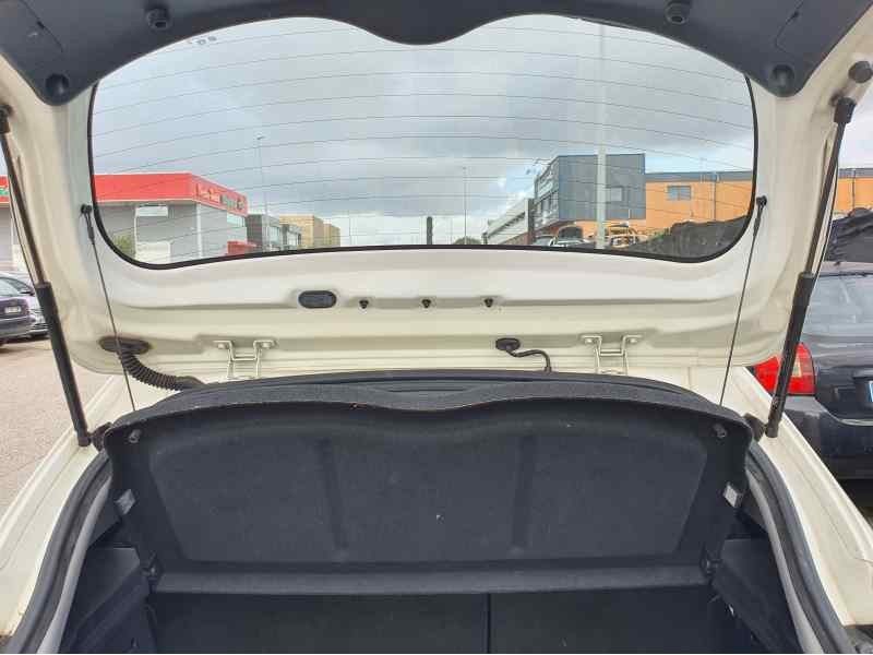 Recambio de bandeja trasera para kia rio iii 1.2 cvvt 84 cv referencia OEM IAM   