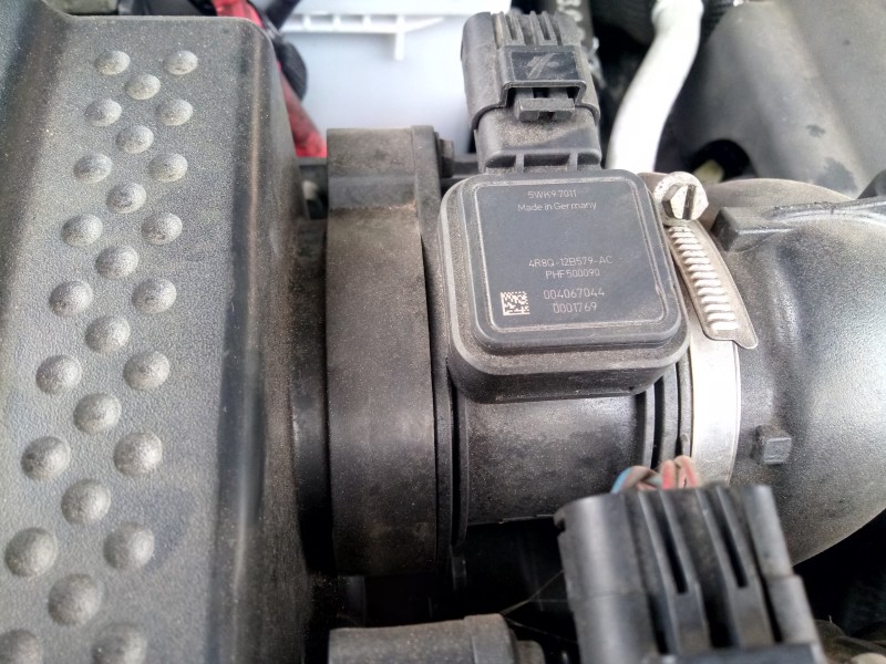 Recambio de caudalimetro para land rover discovery 4 tdv6 hse referencia OEM IAM 4R8Q12B579AC  