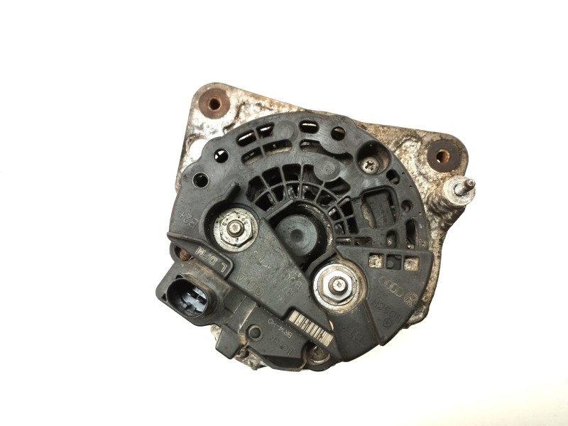 Recambio de alternador para seat ibiza (6l1) 1.4 16v referencia OEM IAM 037903025M   Recambio de alternador para seat ibiza (6l1) 1.4 16v referencia OEM IAM 037903025M