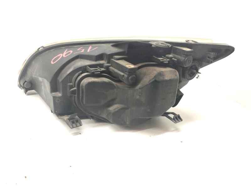 Recambio de faro derecho para ford focus berlina (cap) 1.6 16v cat referencia OEM IAM 4M5H3K060AA  