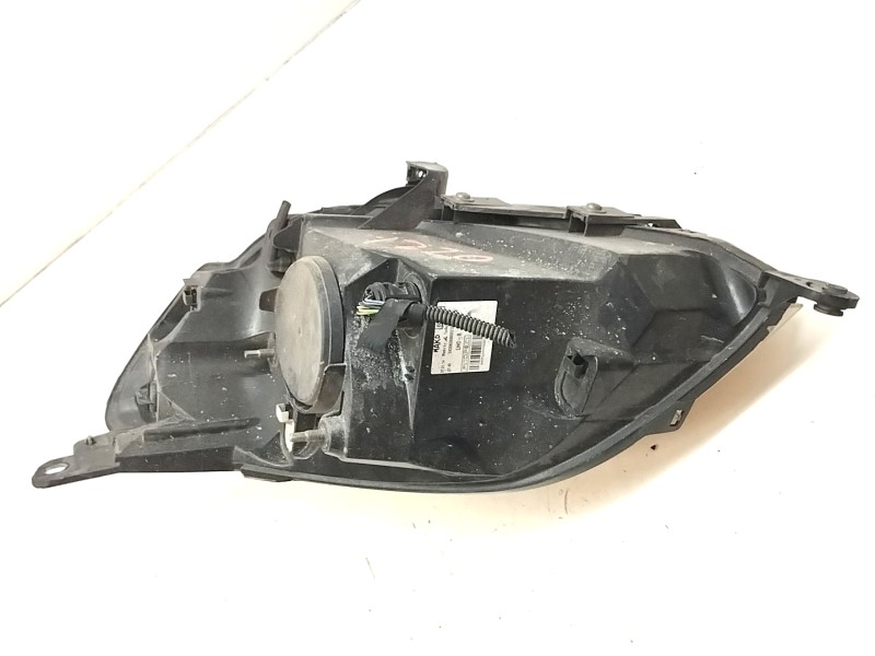 Recambio de faro derecho para fiat fiorino 1.3 16v jtd cat referencia OEM IAM 45560393  