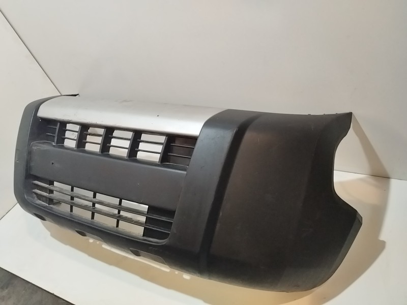 Recambio de paragolpes delantero para fiat fiorino 1.3 16v jtd cat referencia OEM IAM   