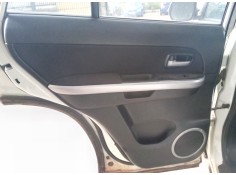 Recambio de guarnecido puerta trasera izquierda para suzuki grand vitara jb (jt) 1.9 ddis turbodiesel referencia OEM IAM   