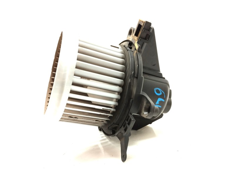 Recambio de motor calefaccion para citroën c4 picasso feel referencia OEM IAM 5P1330400  