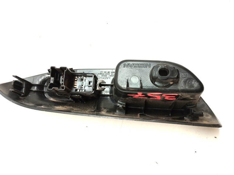 Recambio de mando elevalunas trasero izquierdo para nissan juke (f15) 1.6 16v cat referencia OEM IAM 829611KA2A  
