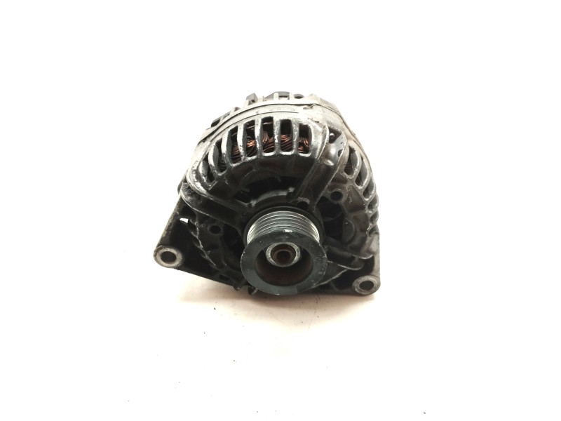 Recambio de alternador para opel vectra c berlina 2.0 dti referencia OEM IAM 0986044030  