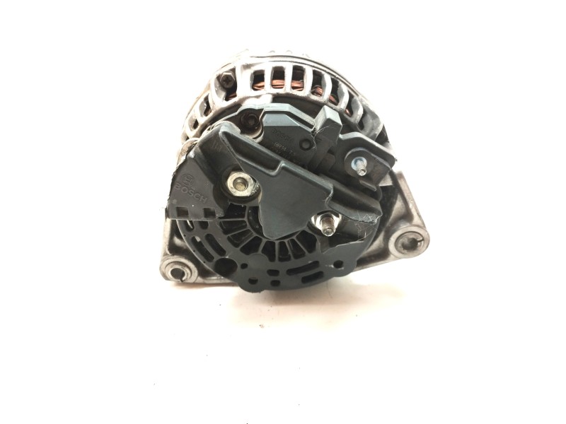 Recambio de alternador para opel vectra c berlina 2.0 dti referencia OEM IAM 0986044030  