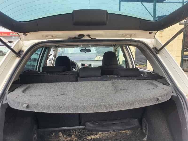 Recambio de bandeja trasera para toyota auris 1.4 d-4d 90 cv referencia OEM IAM   