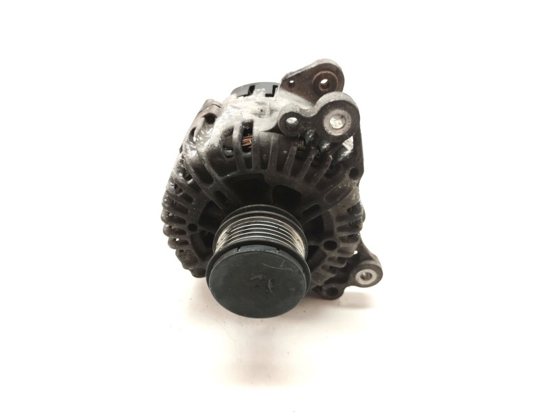Recambio de alternador para audi a4 berlina (8e) 2.0 tdi referencia OEM IAM 06F903023C  