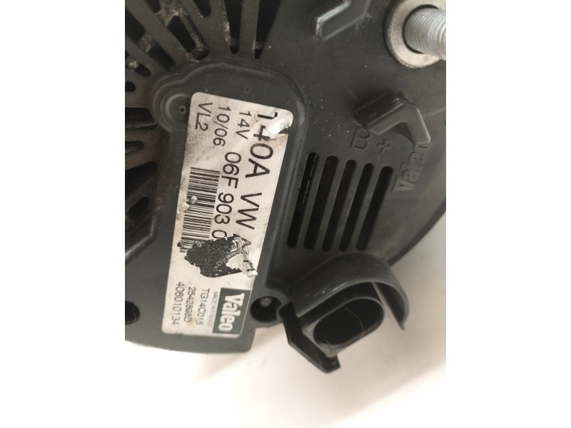 Recambio de alternador para audi a4 berlina (8e) 2.0 tdi referencia OEM IAM 06F903023C  