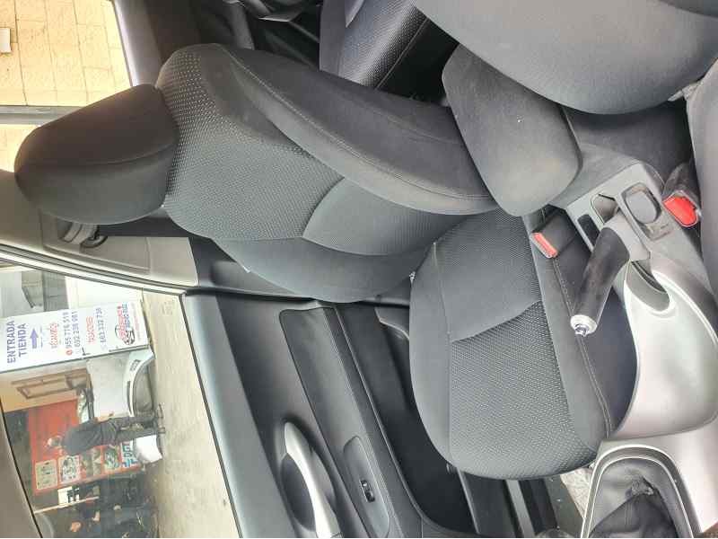 Recambio de asiento delantero derecho para toyota auris 1.4 d-4d 90 cv referencia OEM IAM   