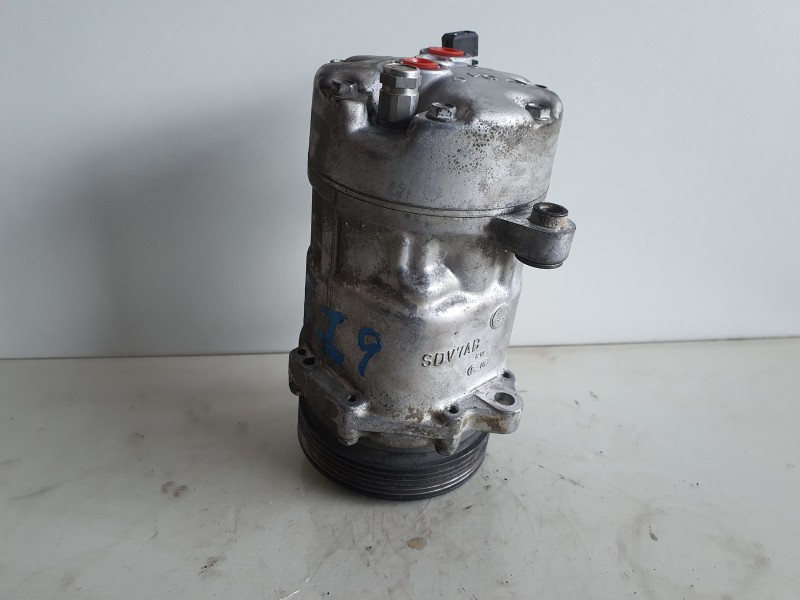Recambio de compresor aire acondicionado para volkswagen golf iii berlina (1h1) 1.9 tdi referencia OEM IAM 1H0820803D  
							