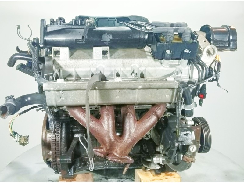 Recambio de motor completo para renault clio ii fase i (b/cbo) 1.2 referencia OEM IAM D4FB7   Recambio de motor completo para renault clio ii fase i (b/cbo) 1.2 referencia OEM IAM D4FB7
