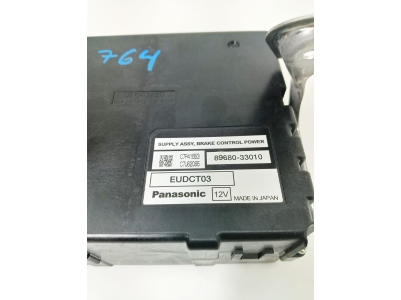 Recambio de centralita abs para lexus gs 450h referencia OEM IAM 8968033010  