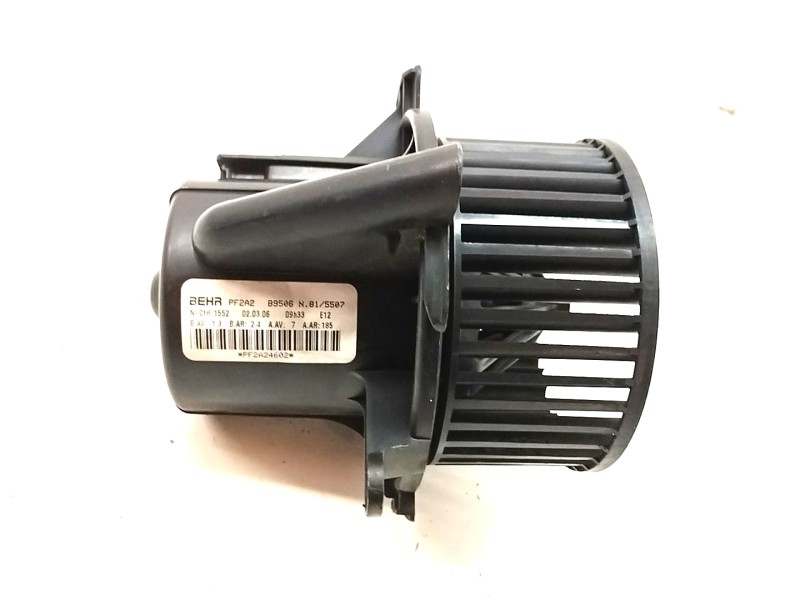 Recambio de ventilador calefaccion para peugeot 307 break/sw (s2) 1.6 16v cat referencia OEM IAM PF2A2  
							
