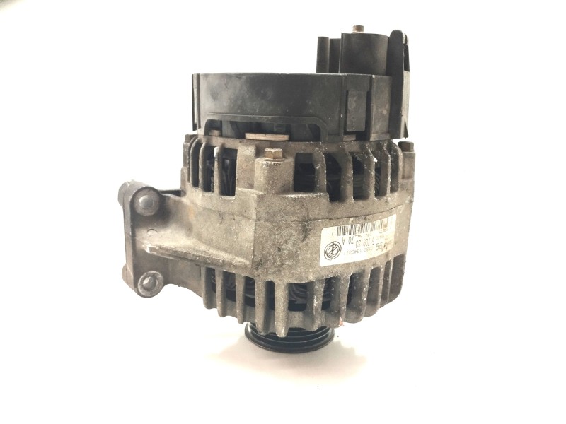 Recambio de alternador para fiat punto berlina (188) 1.2 8v active referencia OEM IAM 51709133  