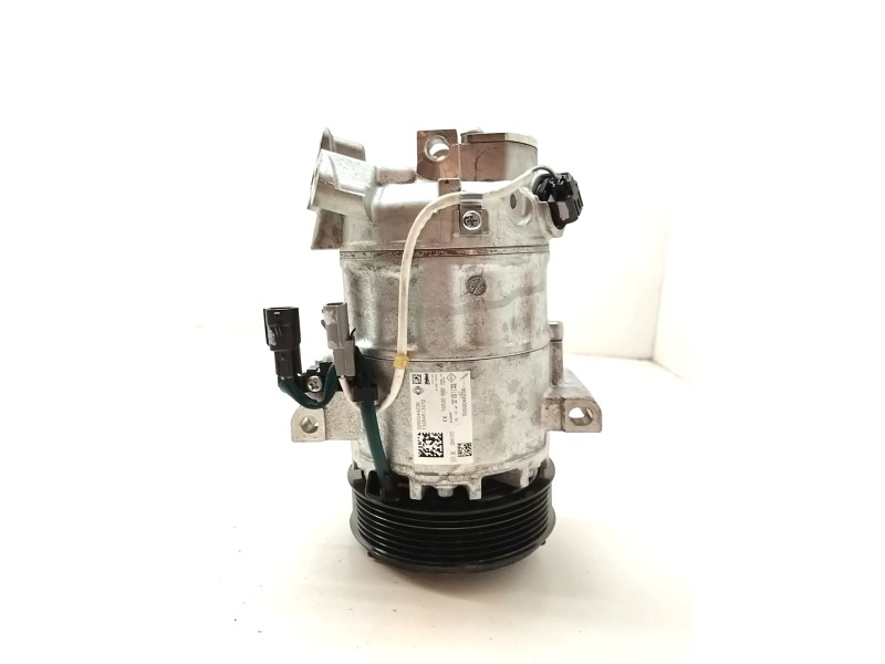 Recambio de compresor aire acondicionado para renault clio v referencia OEM IAM 926004423R  