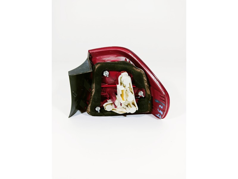 Recambio de piloto trasero izquierdo para bmw serie 3 berlina (e90) 2.0 16v diesel referencia OEM IAM   