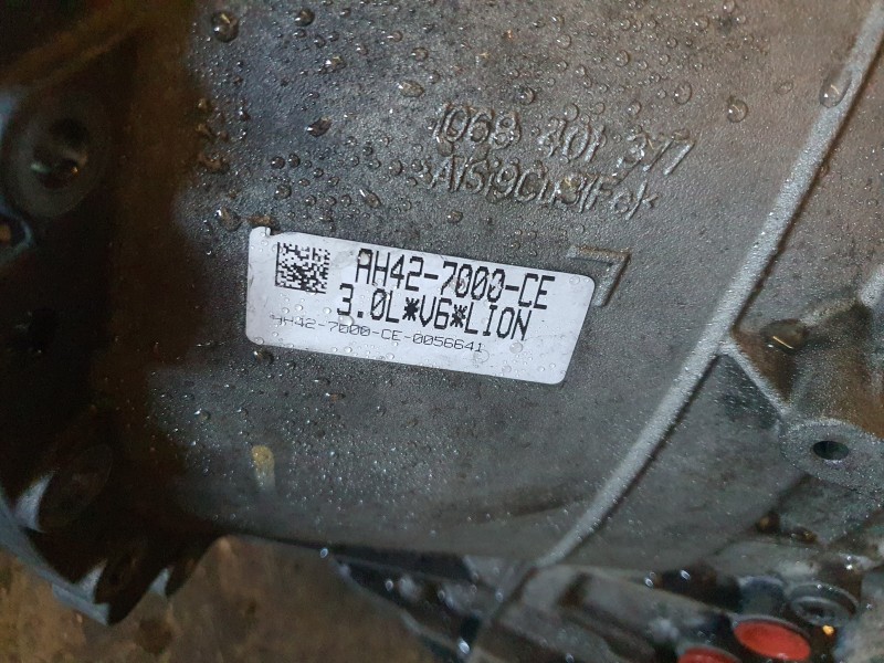 Recambio de caja cambios para land rover discovery 4 tdv6 hse referencia OEM IAM AH427000CE  