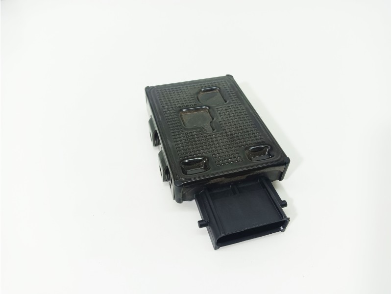 Recambio de modulo electronico para lexus gs 450h referencia OEM IAM 8957134070A  