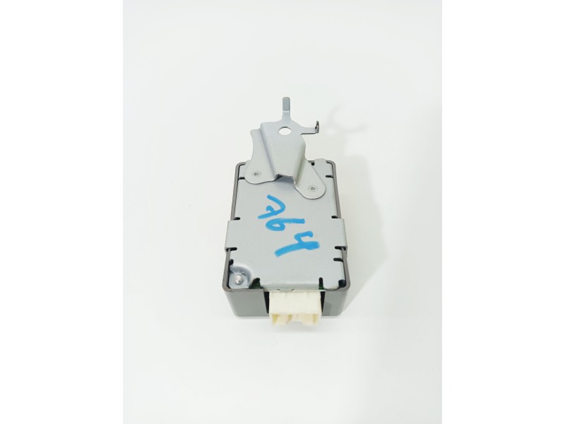 Recambio de modulo electronico para lexus gs 450h referencia OEM IAM 8974030320  
