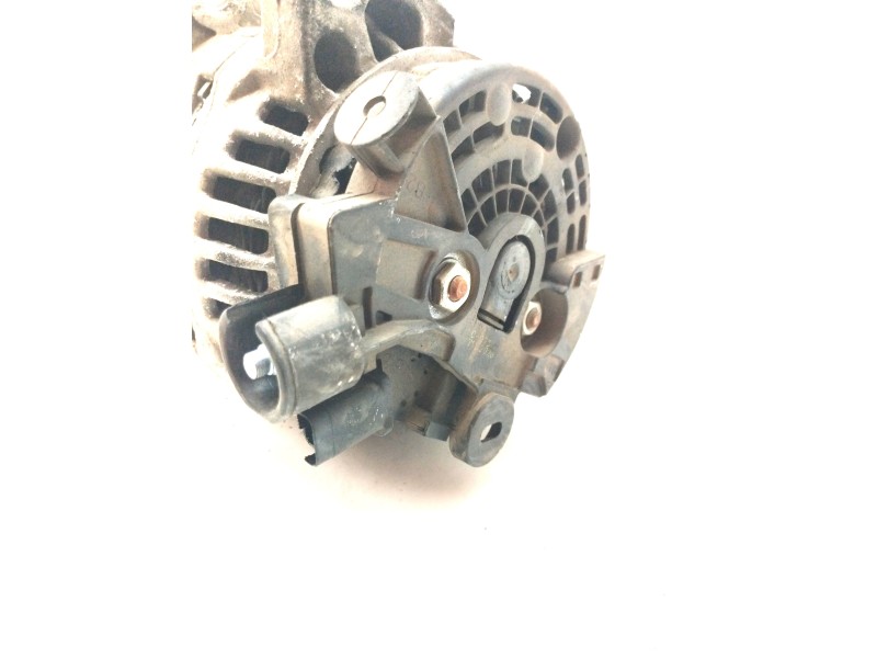 Recambio de alternador para peugeot 307 berlina (s2) 1.6 16v hdi referencia OEM IAM 0124525035  
