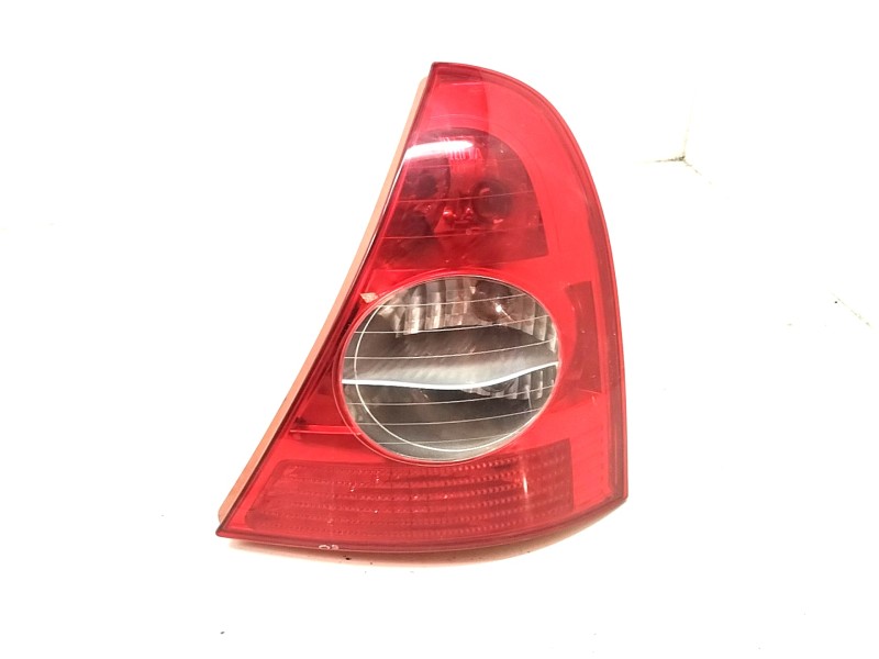 Recambio de piloto trasero derecho para renault clio ii fase ii (b/cb0) 1.6 16v referencia OEM IAM   