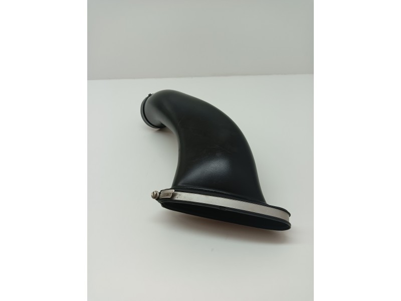 Recambio de tubo para porsche panamera 4.8 v8 turbo cat referencia OEM IAM 97011011473  