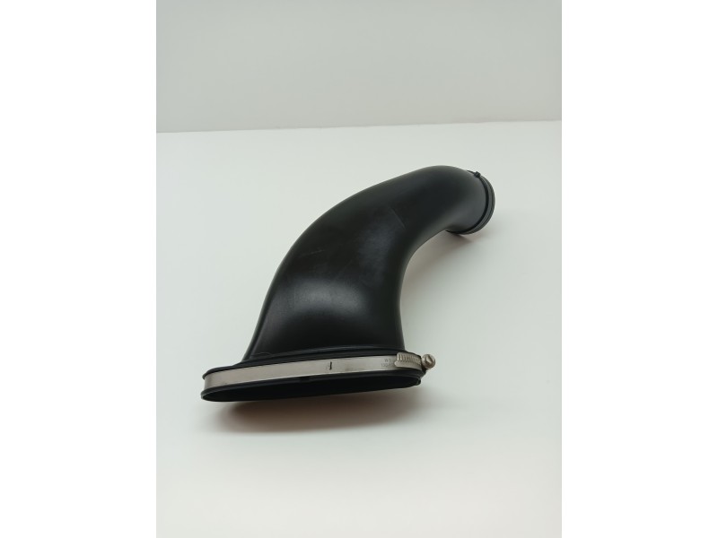 Recambio de tubo para porsche panamera 4.8 v8 turbo cat referencia OEM IAM 97011011373  