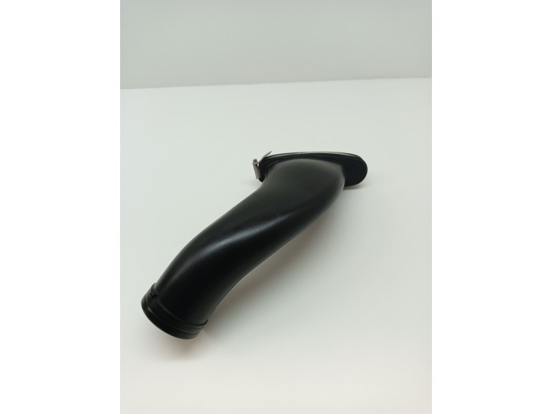 Recambio de tubo para porsche panamera 4.8 v8 turbo cat referencia OEM IAM 97011011373  