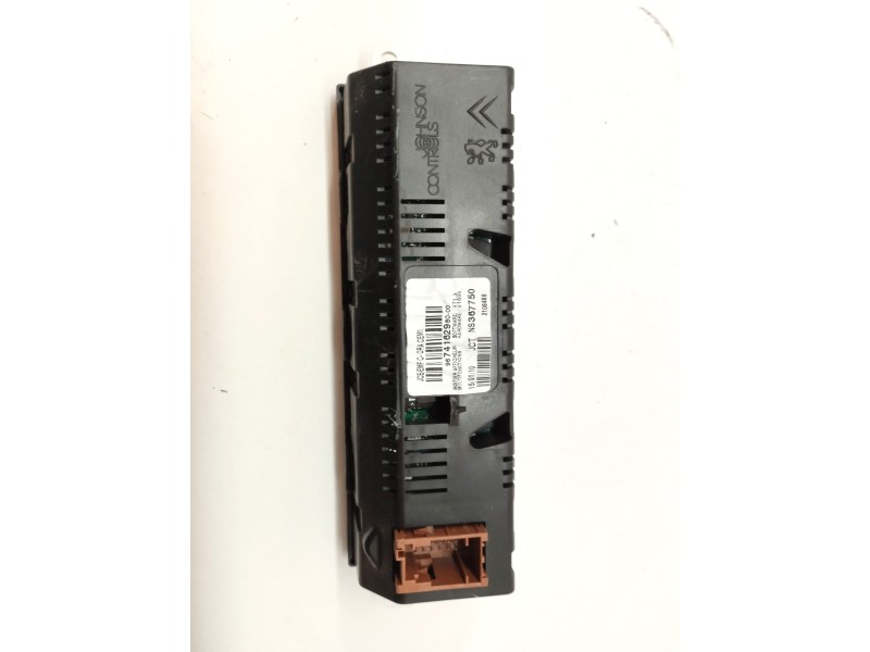 Recambio de pantalla multifuncion para citroën ds3 1.6 hdi fap referencia OEM IAM 9674162980  