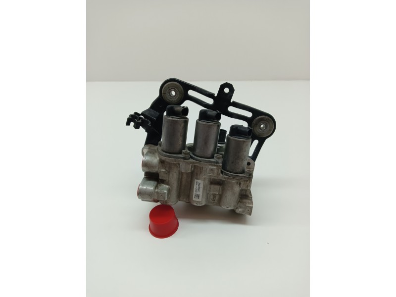 Recambio de bomba suspension para porsche panamera 4.8 v8 turbo cat referencia OEM IAM 97035907505  