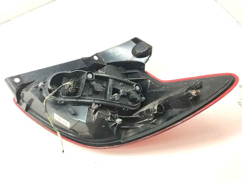 Recambio de piloto trasero izquierdo para ford ka (ccu) 1.2 8v cat referencia OEM IAM 21730101  