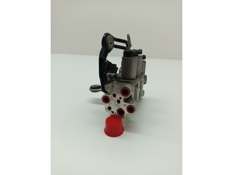 Recambio de bomba suspension para porsche panamera 4.8 v8 turbo cat referencia OEM IAM 97035907505  